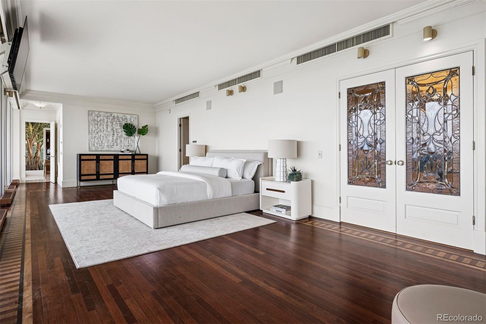 MLS Image #15 for 1201 n williams street,denver, Colorado