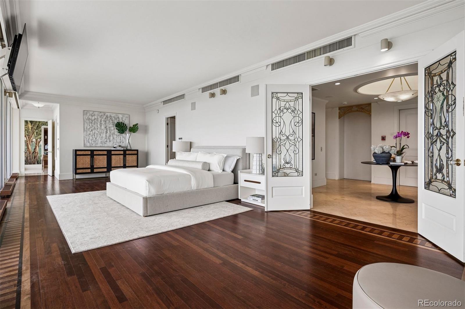 MLS Image #17 for 1201 n williams street,denver, Colorado