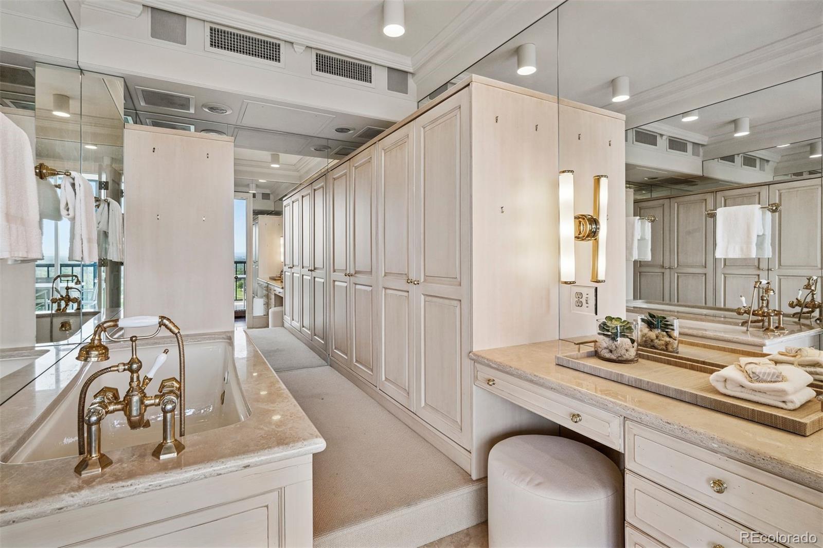 MLS Image #18 for 1201 n williams street,denver, Colorado