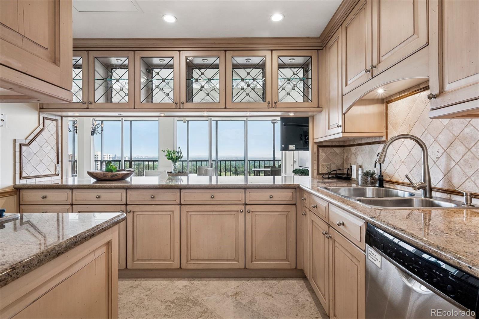 MLS Image #21 for 1201 n williams street,denver, Colorado