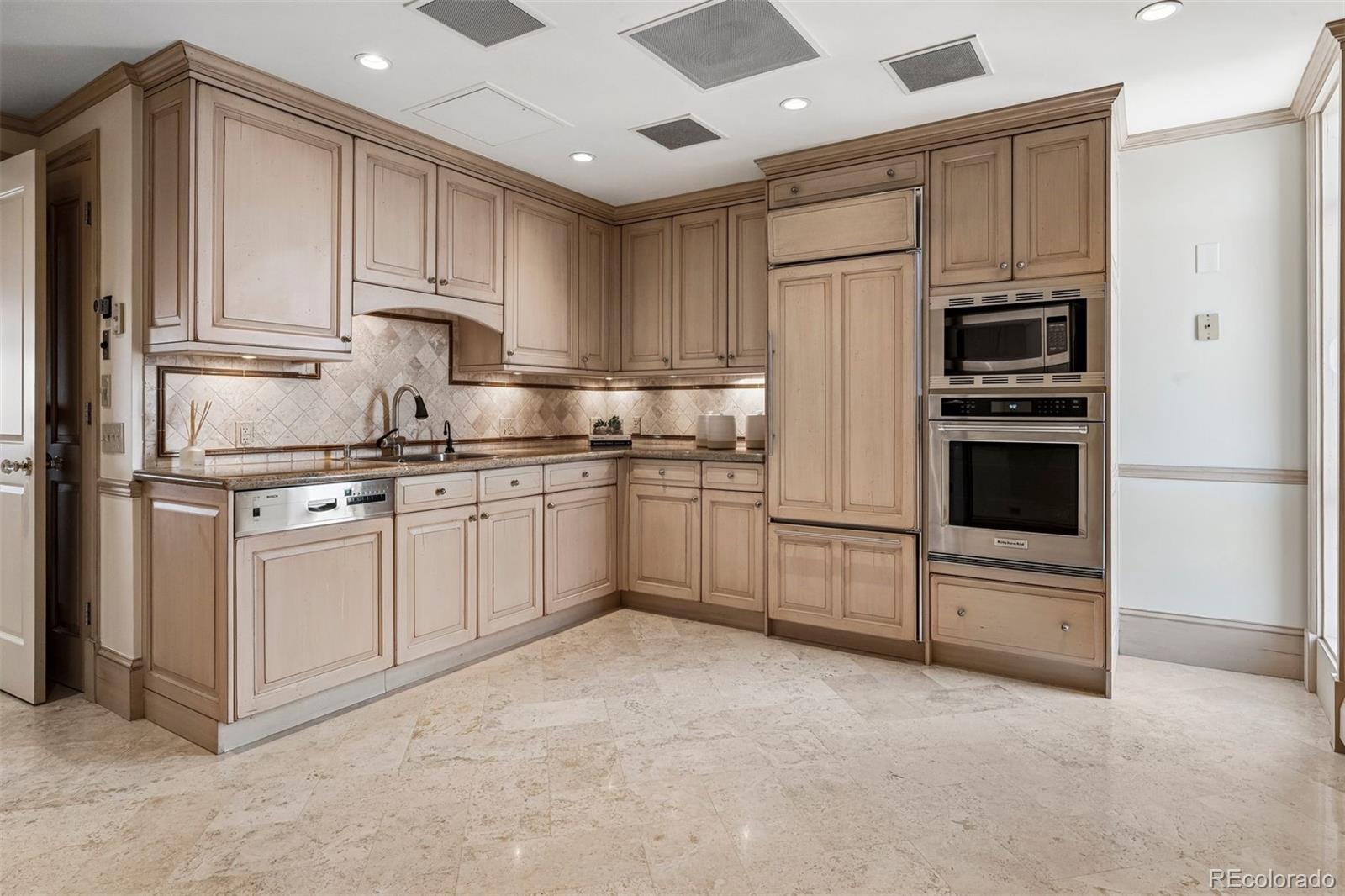 MLS Image #37 for 1201 n williams street,denver, Colorado