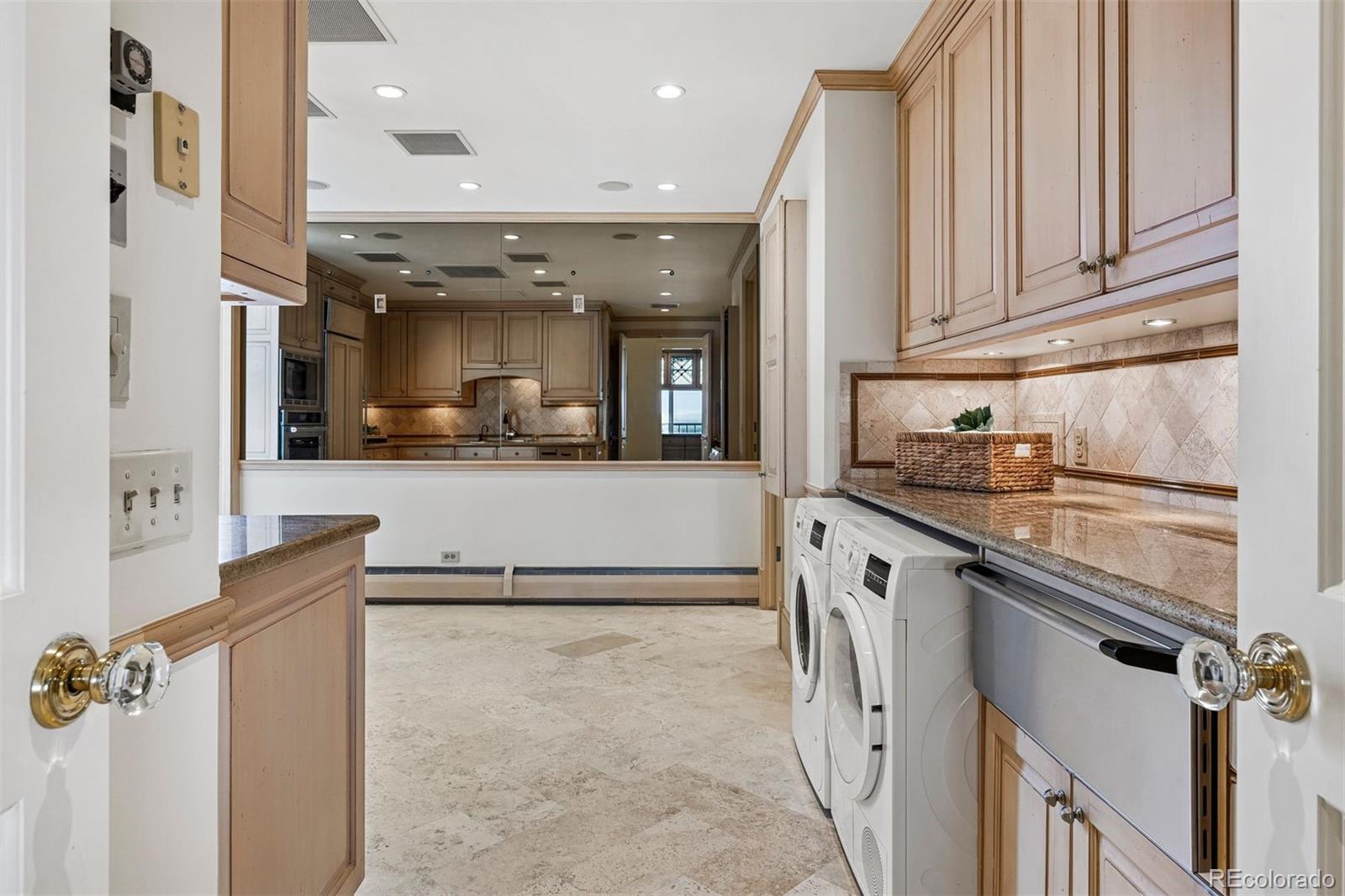 MLS Image #38 for 1201 n williams street,denver, Colorado