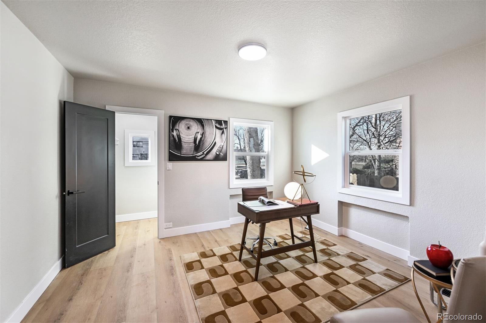 MLS Image #10 for 2380  jasmine street,denver, Colorado