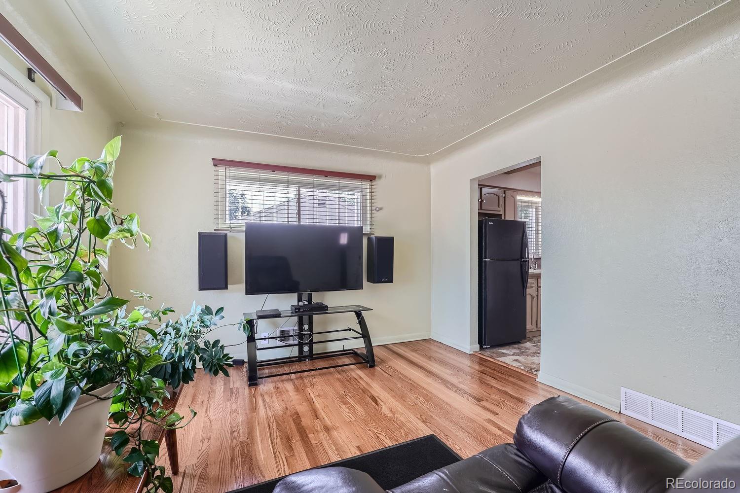 MLS Image #4 for 6991  warren drive,denver, Colorado