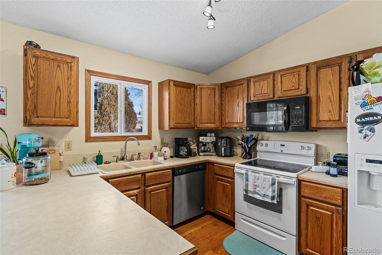 MLS Image #14 for 884  elliott street,longmont, Colorado