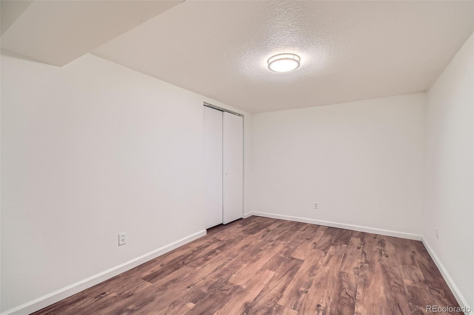 MLS Image #12 for 8471  rainbow avenue,denver, Colorado