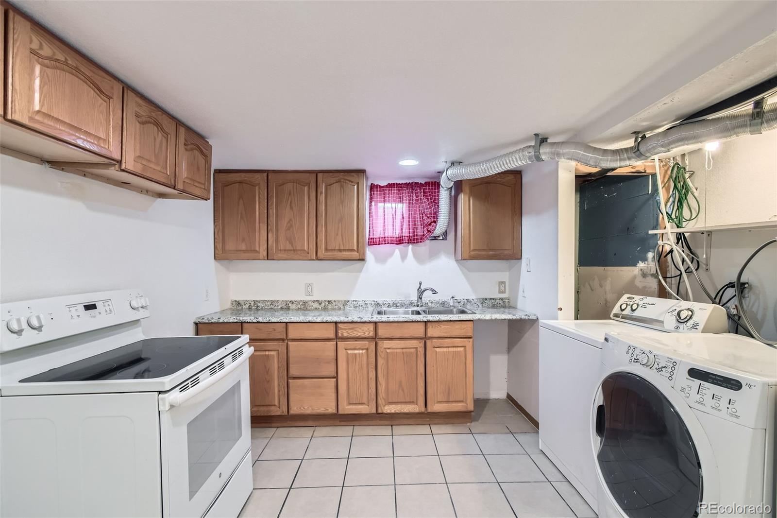 MLS Image #14 for 8471  rainbow avenue,denver, Colorado