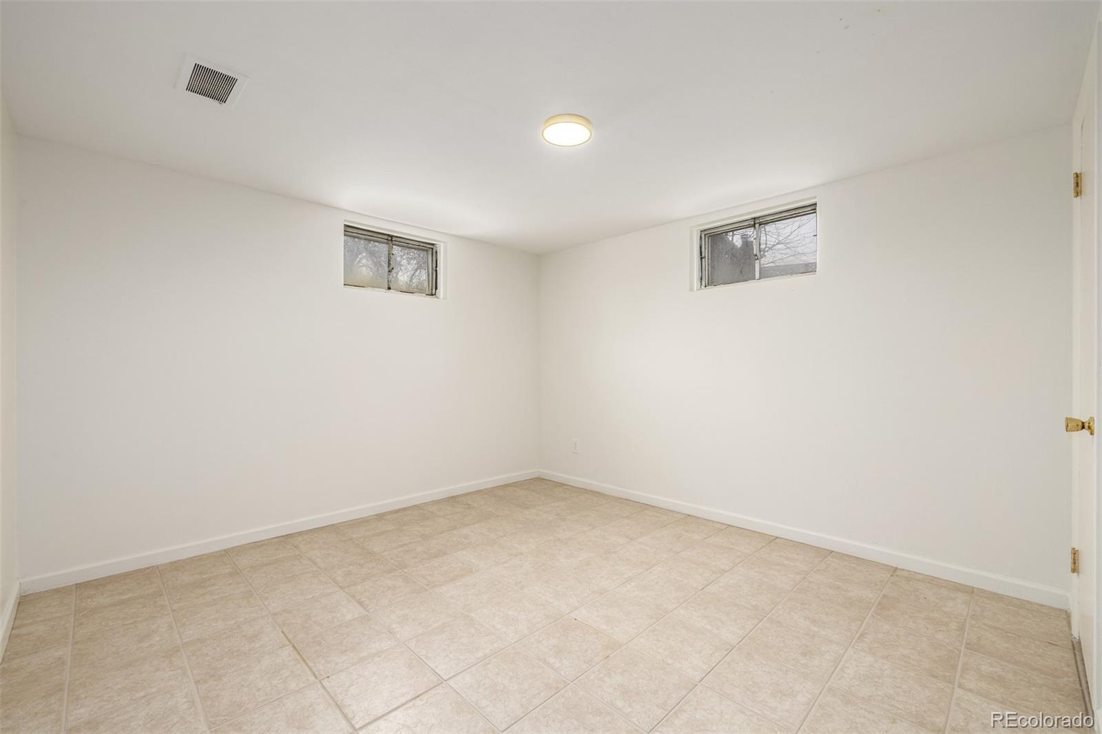 MLS Image #33 for 3465 e arapahoe place,centennial, Colorado