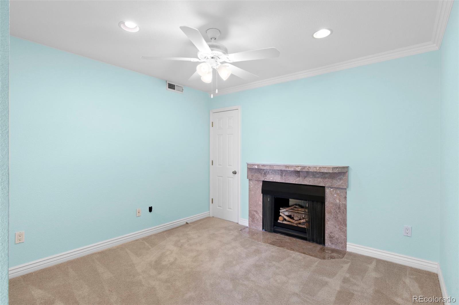 MLS Image #17 for 7877 e mississippi avenue 1107,denver, Colorado