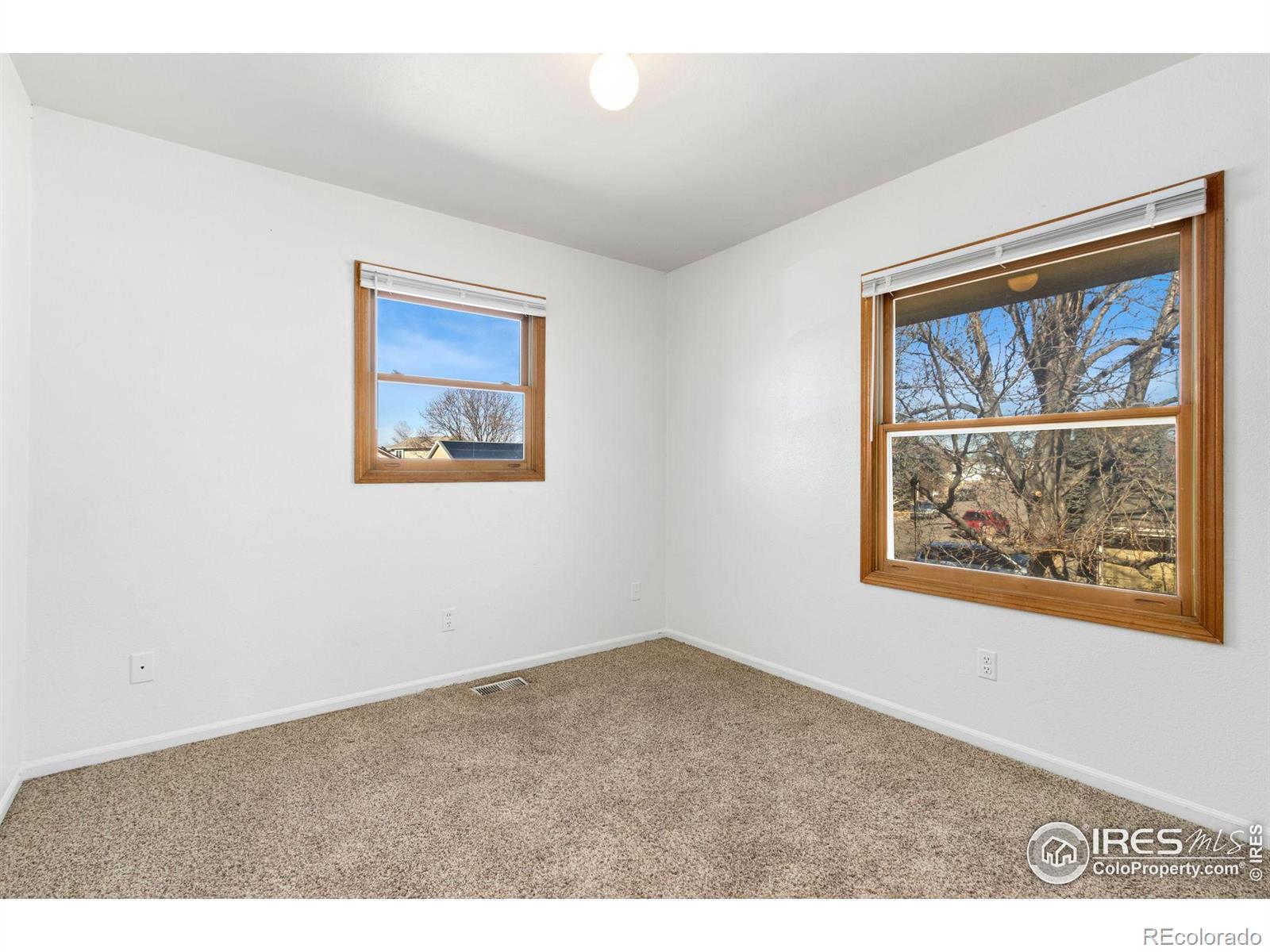 MLS Image #23 for 3304  collins avenue,evans, Colorado