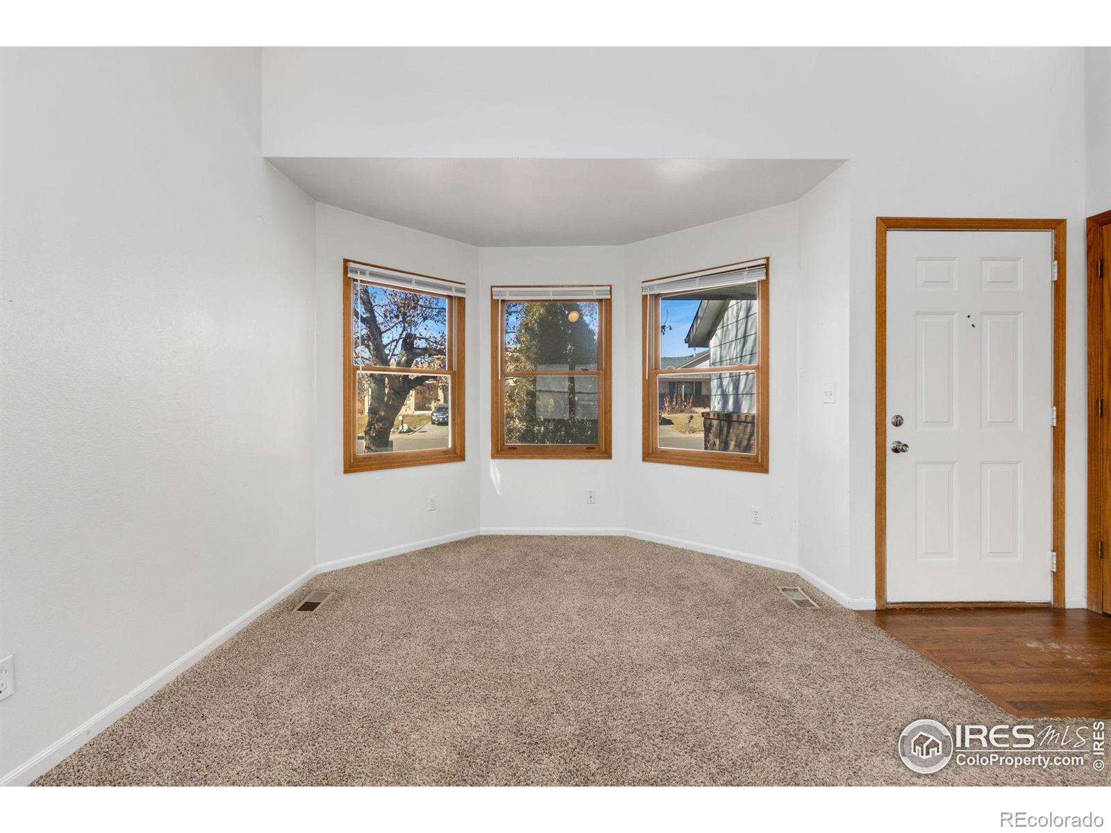 MLS Image #5 for 3304  collins avenue,evans, Colorado