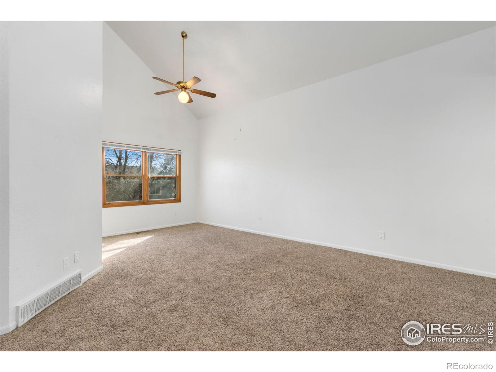 MLS Image #6 for 3304  collins avenue,evans, Colorado