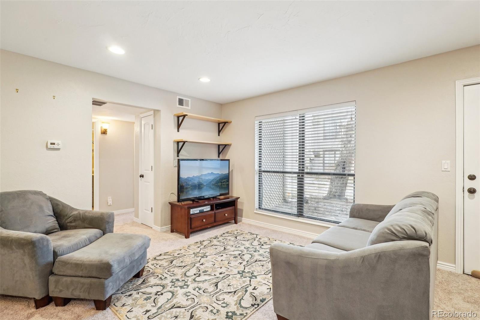 MLS Image #6 for 3550 s harlan street 335,denver, Colorado