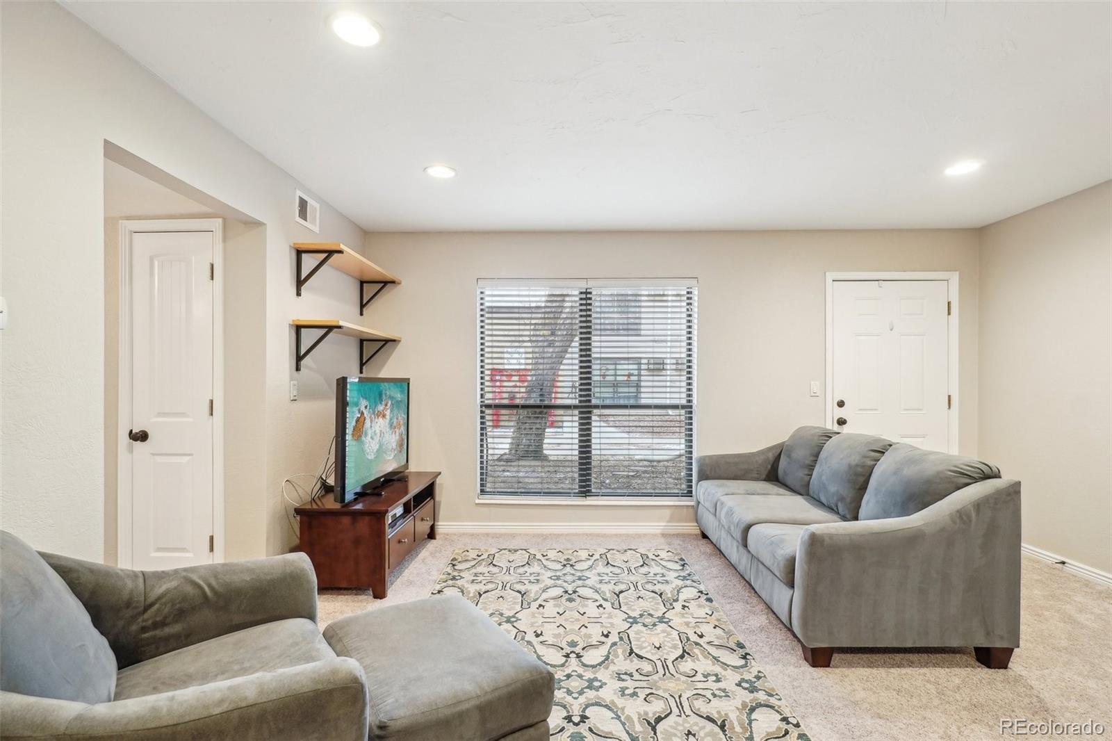 MLS Image #7 for 3550 s harlan street 335,denver, Colorado