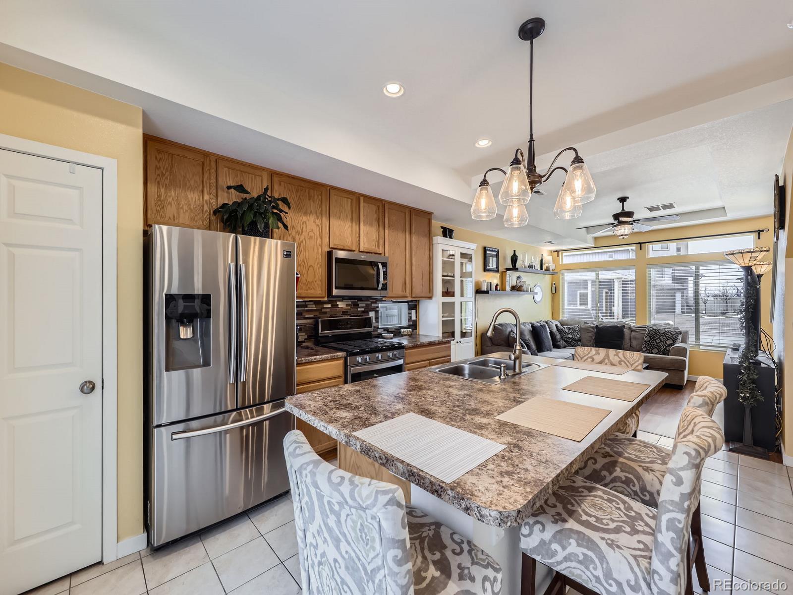 MLS Image #13 for 17950 e 54th avenue,denver, Colorado