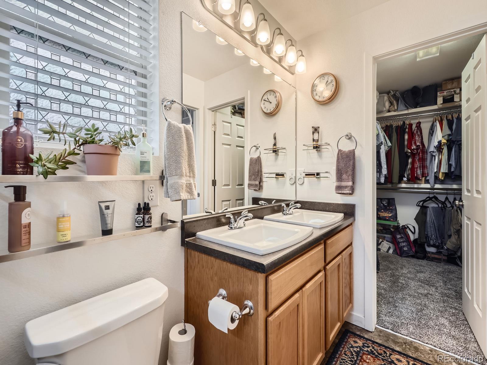 MLS Image #18 for 17950 e 54th avenue,denver, Colorado