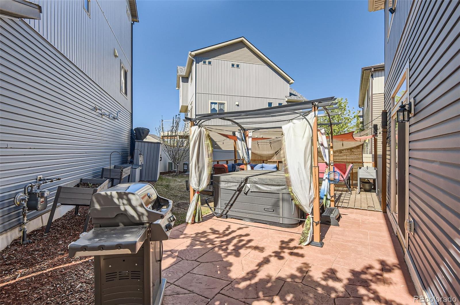 MLS Image #27 for 17950 e 54th avenue,denver, Colorado