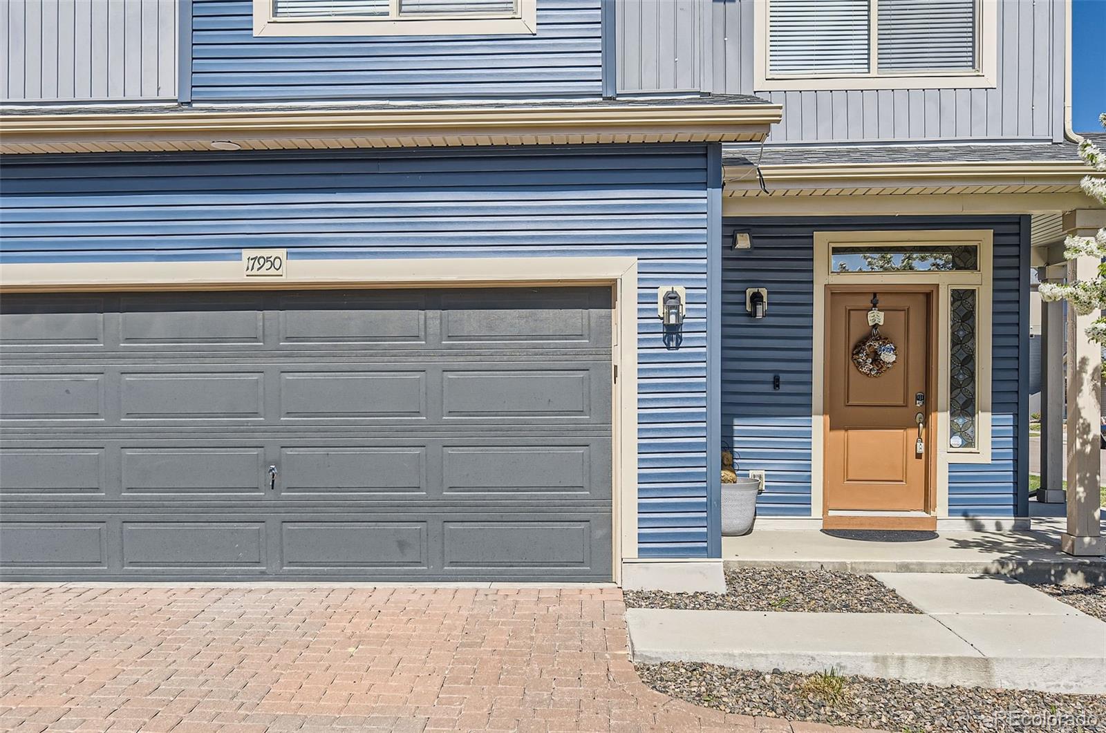 MLS Image #5 for 17950 e 54th avenue,denver, Colorado