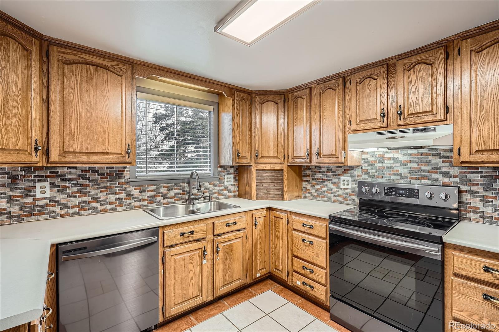 MLS Image #19 for 6374  upham street,arvada, Colorado