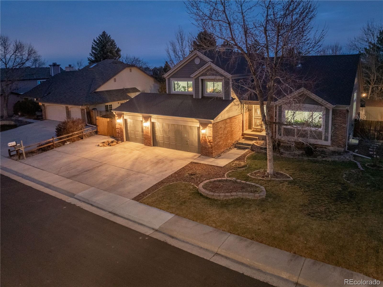 CMA Image for 8220 S Brentwood Street,Littleton, Colorado