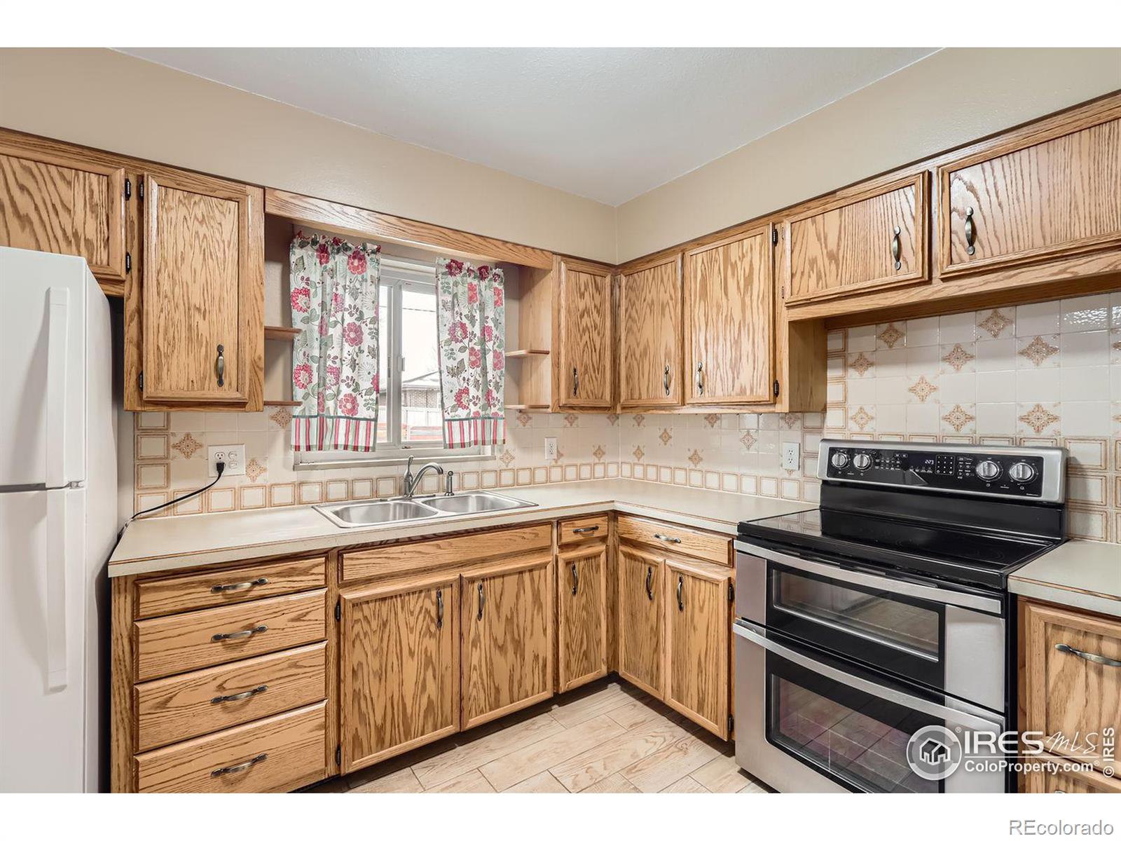 MLS Image #11 for 1022  31st avenue,greeley, Colorado