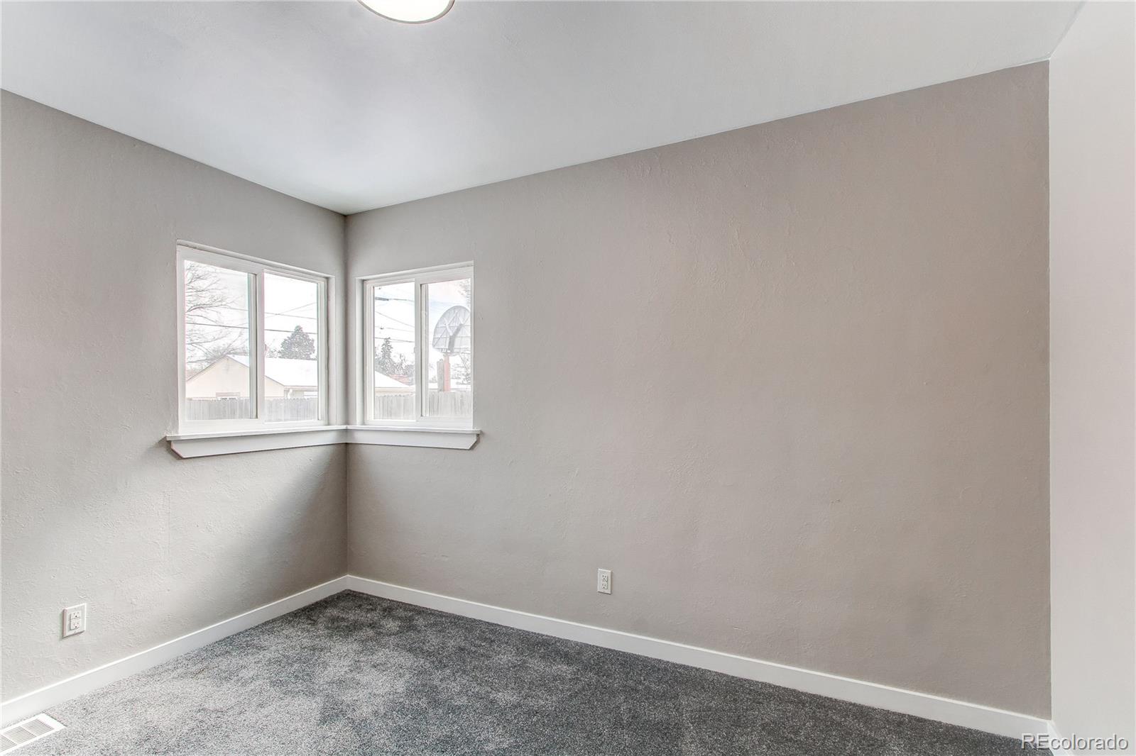 MLS Image #13 for 808  hanover street,aurora, Colorado