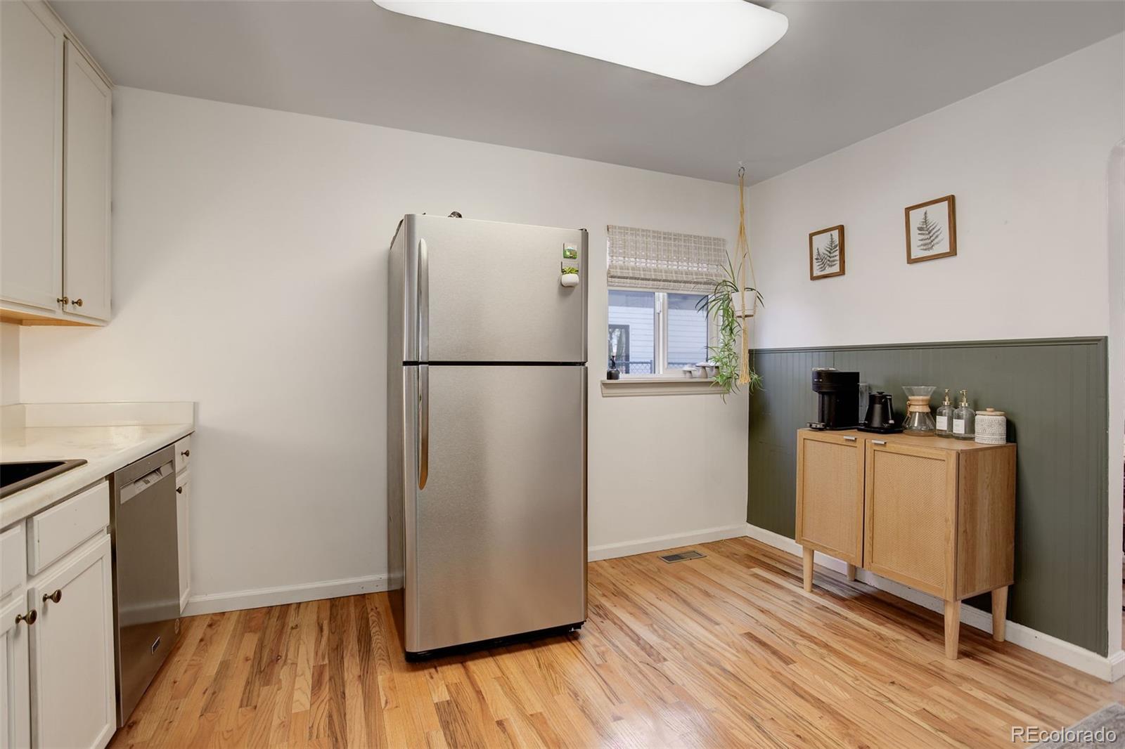 MLS Image #11 for 2158 s ash street,denver, Colorado