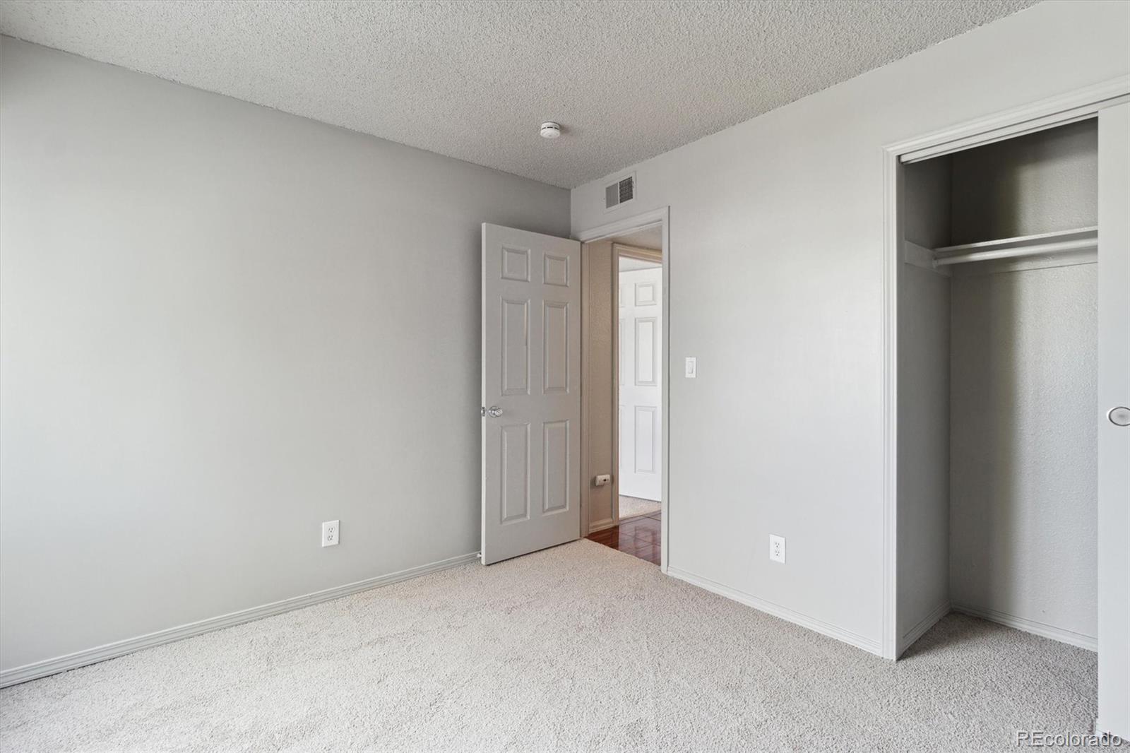 MLS Image #13 for 10792 e exposition avenue,aurora, Colorado