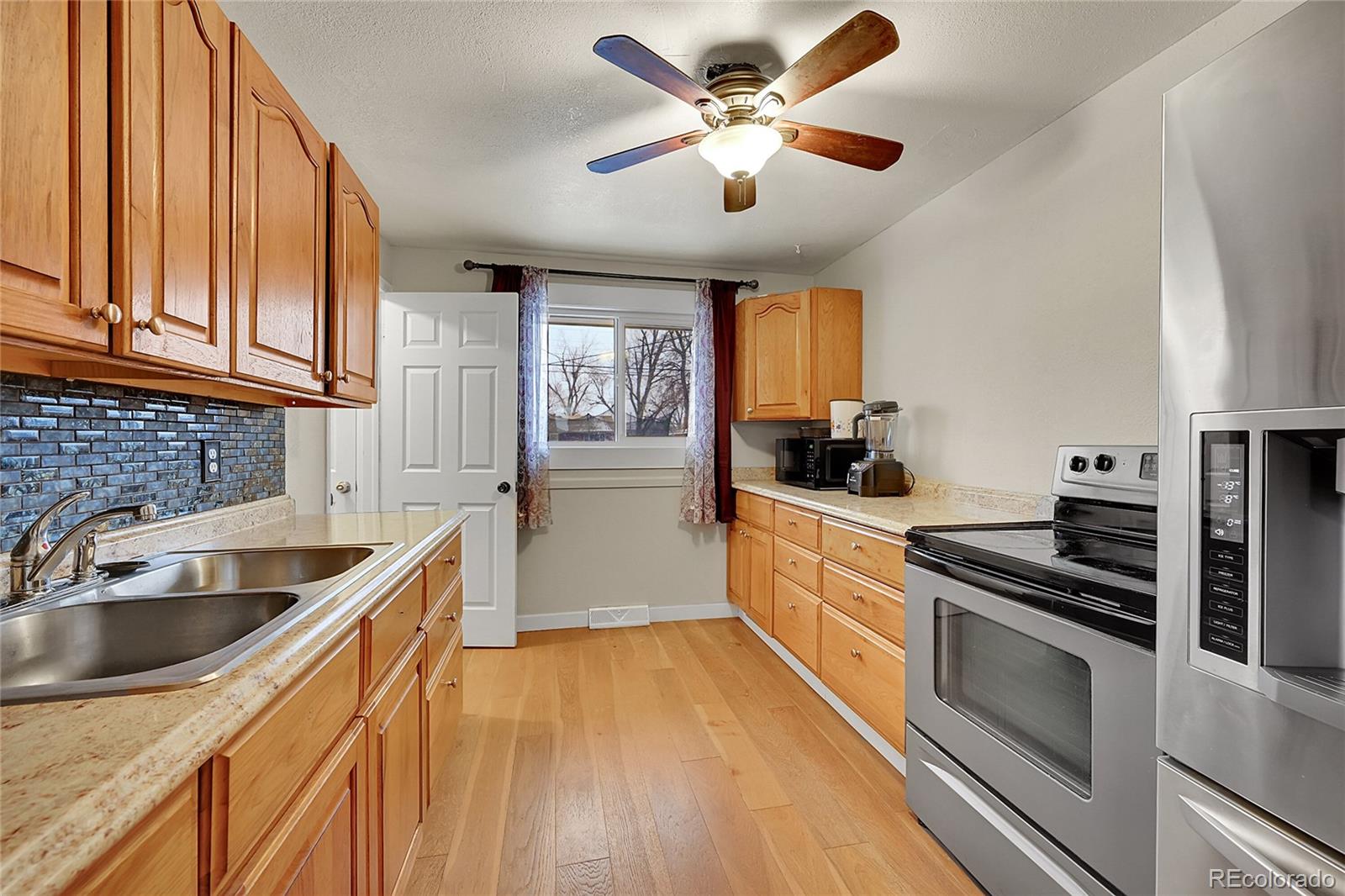 MLS Image #6 for 1281  myrtle street,brighton, Colorado