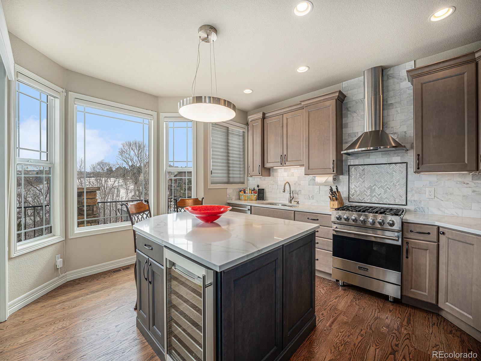 MLS Image #3 for 16323  river haven way,morrison, Colorado