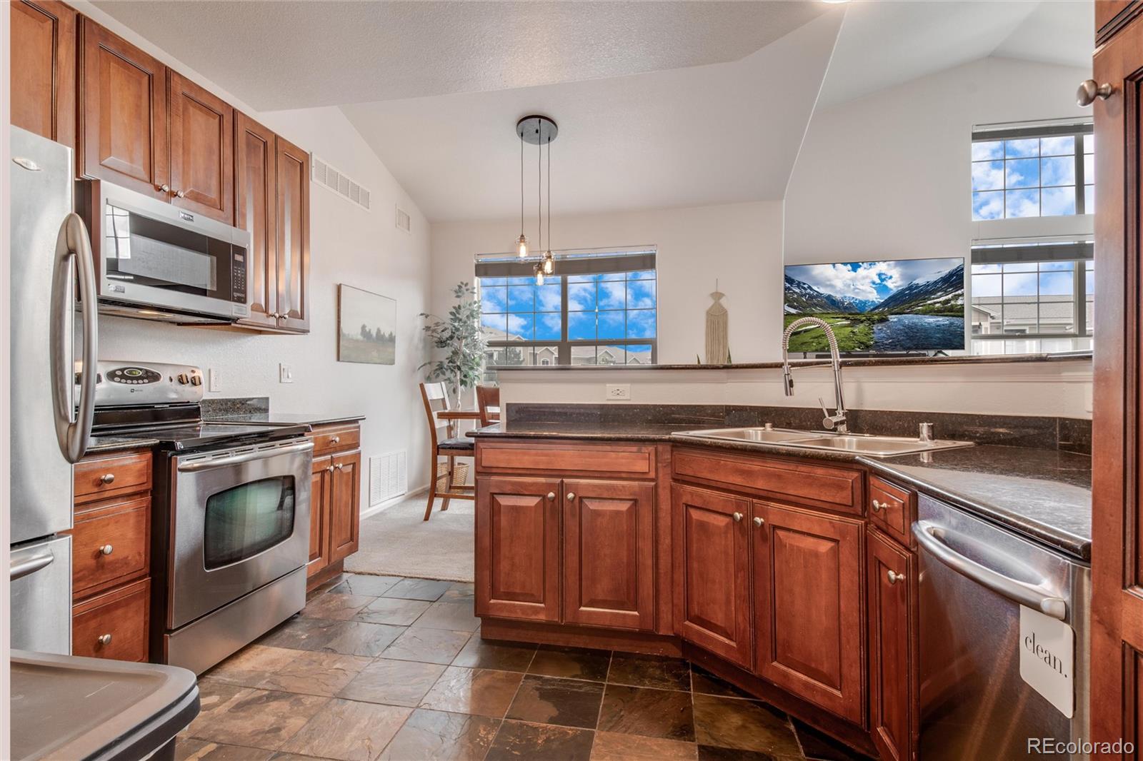 MLS Image #13 for 3035  blue sky circle,erie, Colorado