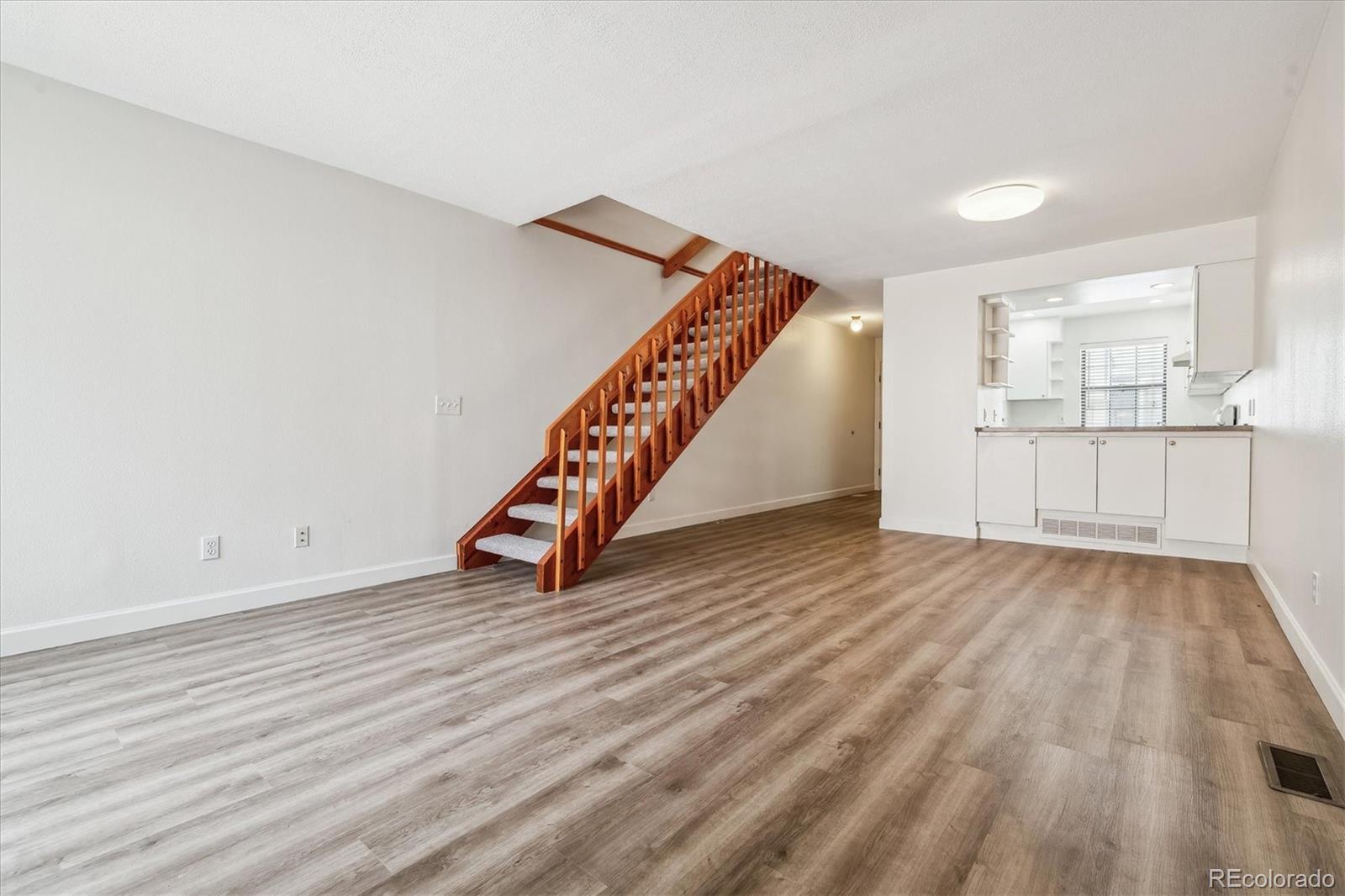 MLS Image #5 for 16104 e alaska place,aurora, Colorado