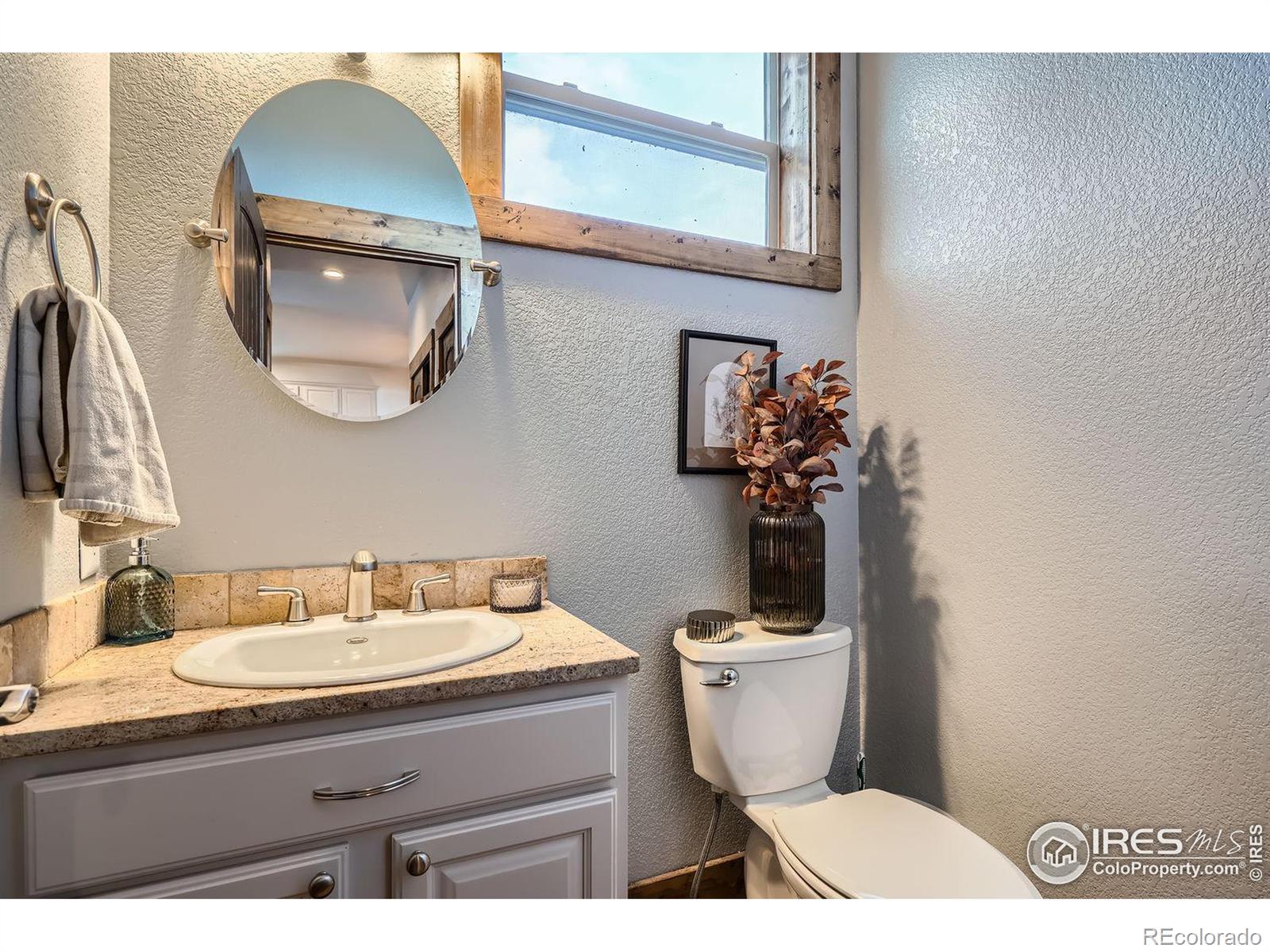 MLS Image #11 for 11932  coal creek heights drive,golden, Colorado