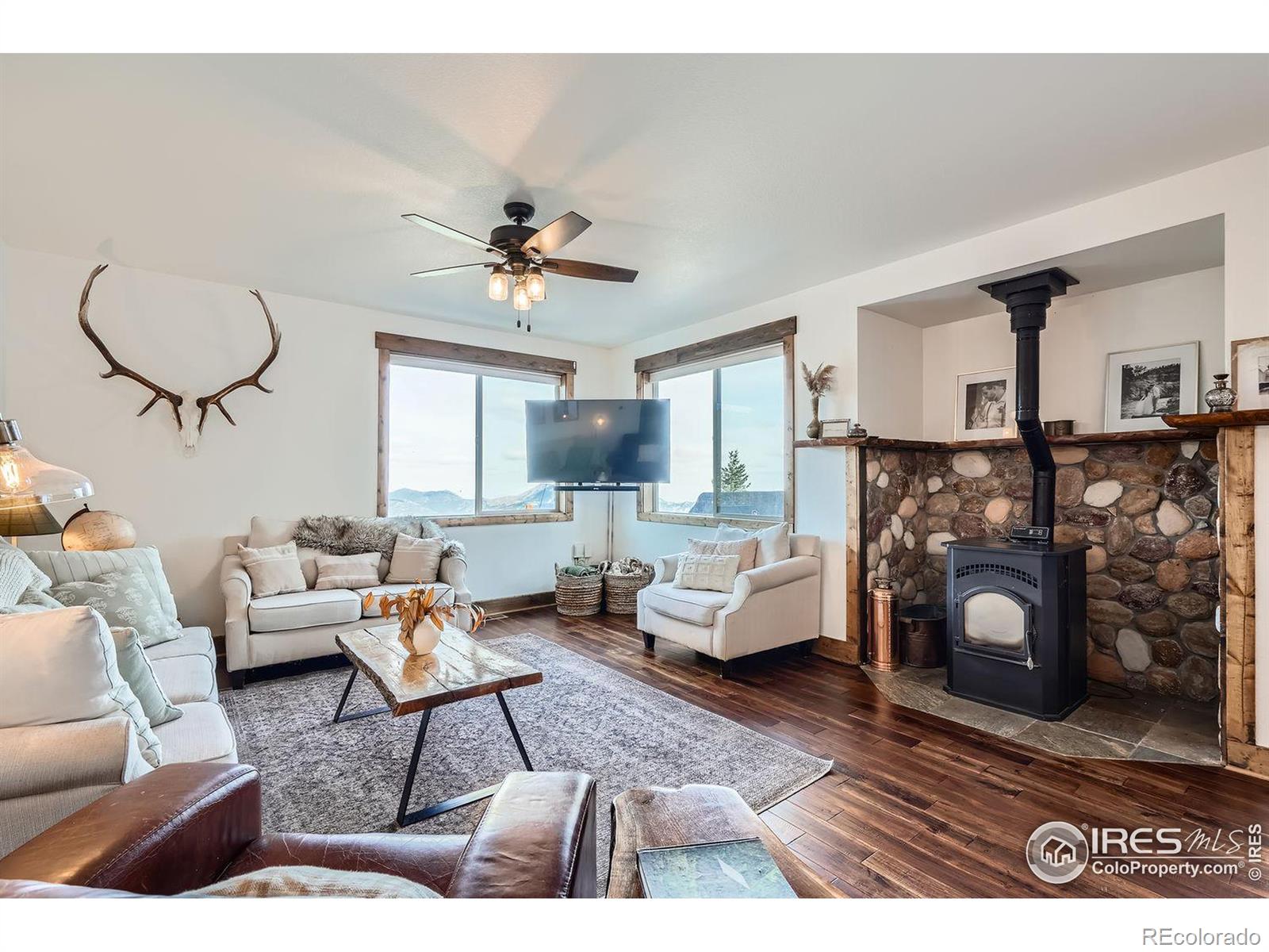 MLS Image #3 for 11932  coal creek heights drive,golden, Colorado