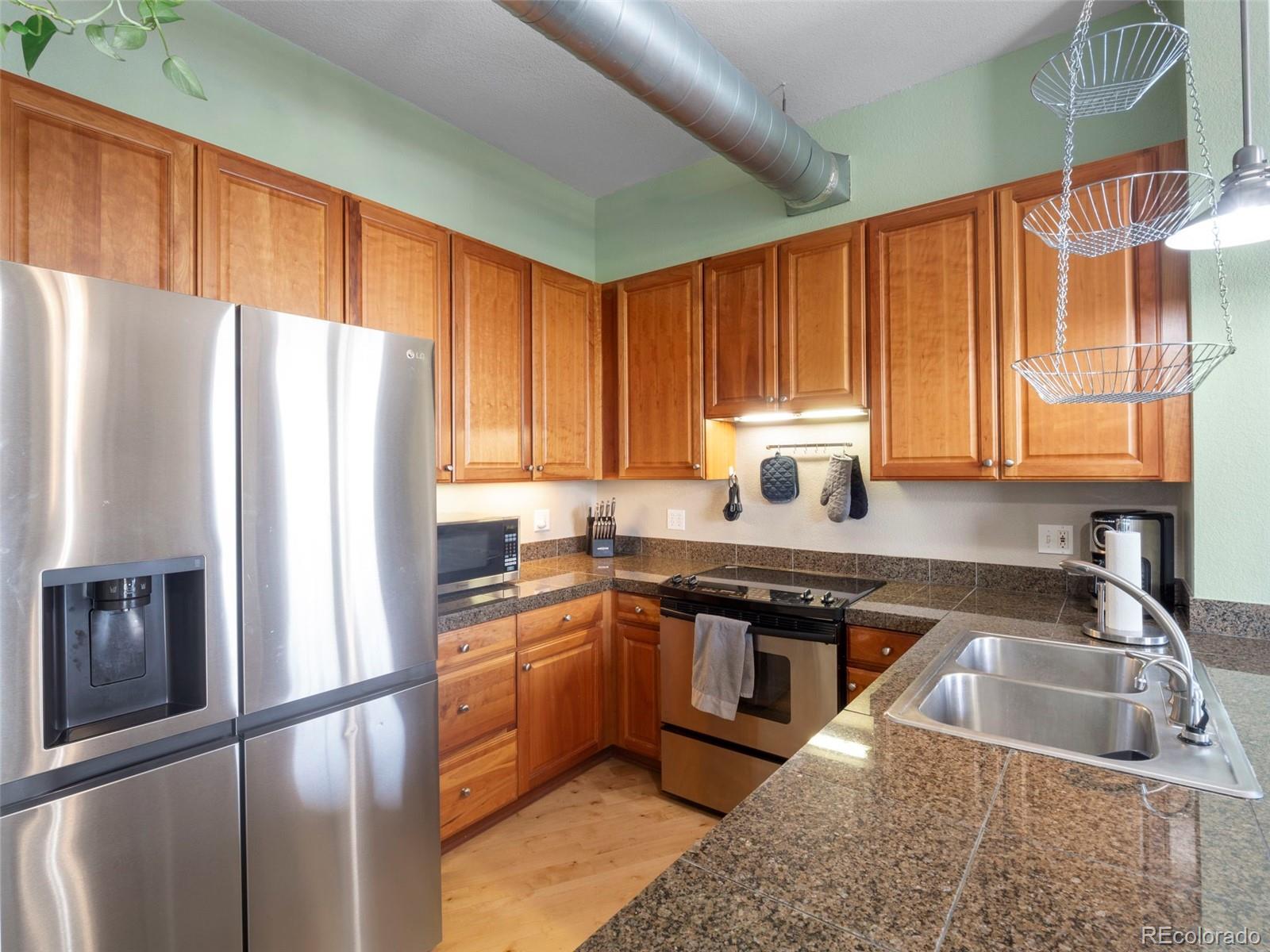 MLS Image #18 for 277 n broadway  403,denver, Colorado