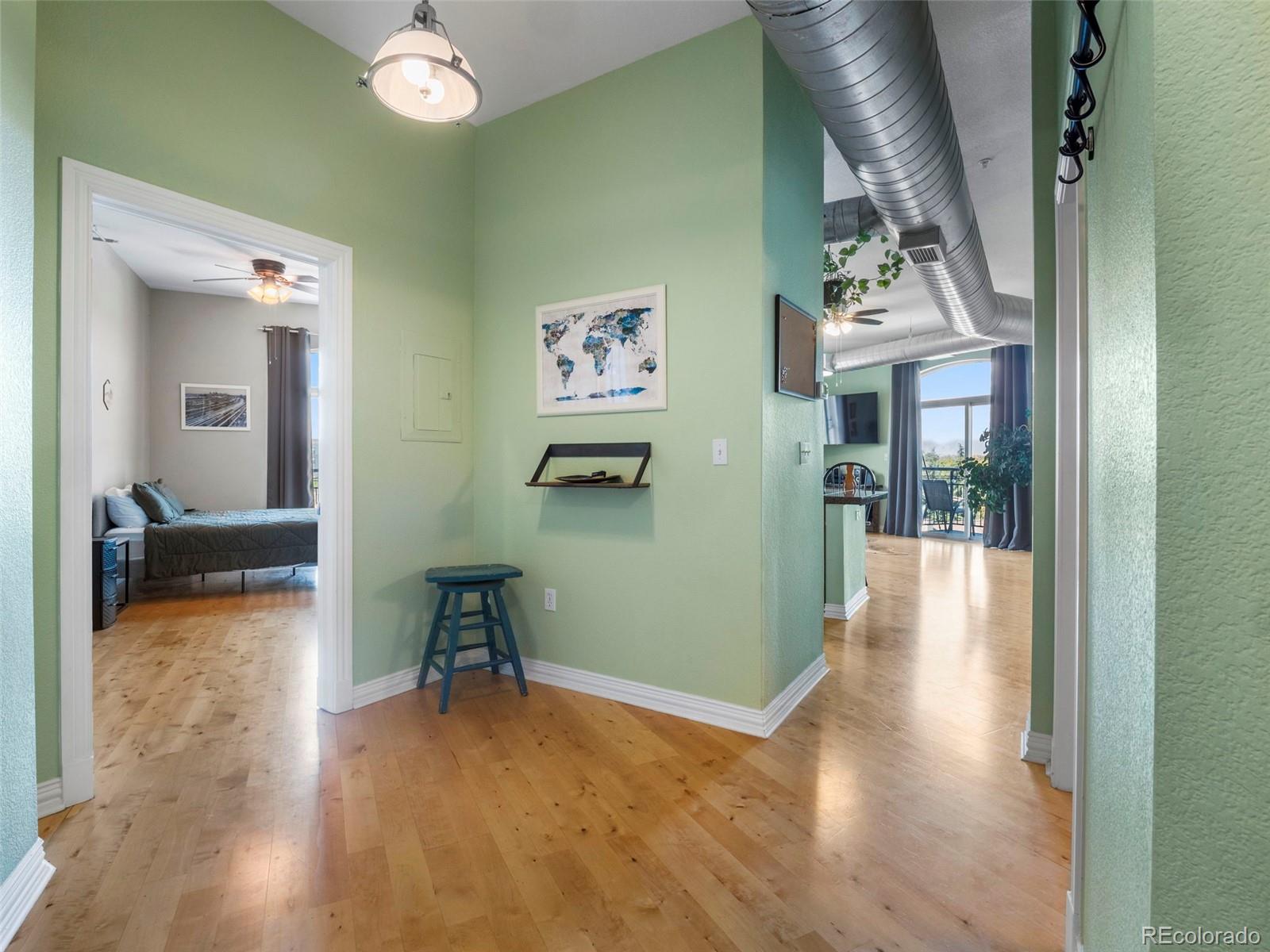 MLS Image #4 for 277 n broadway  403,denver, Colorado