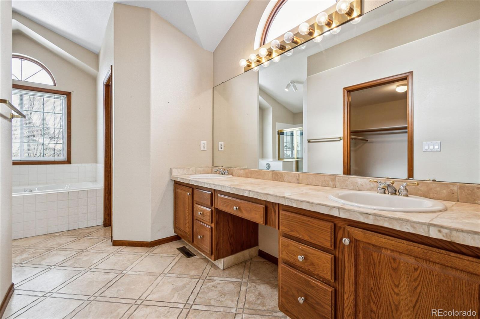 MLS Image #27 for 5395 s flanders way,centennial, Colorado