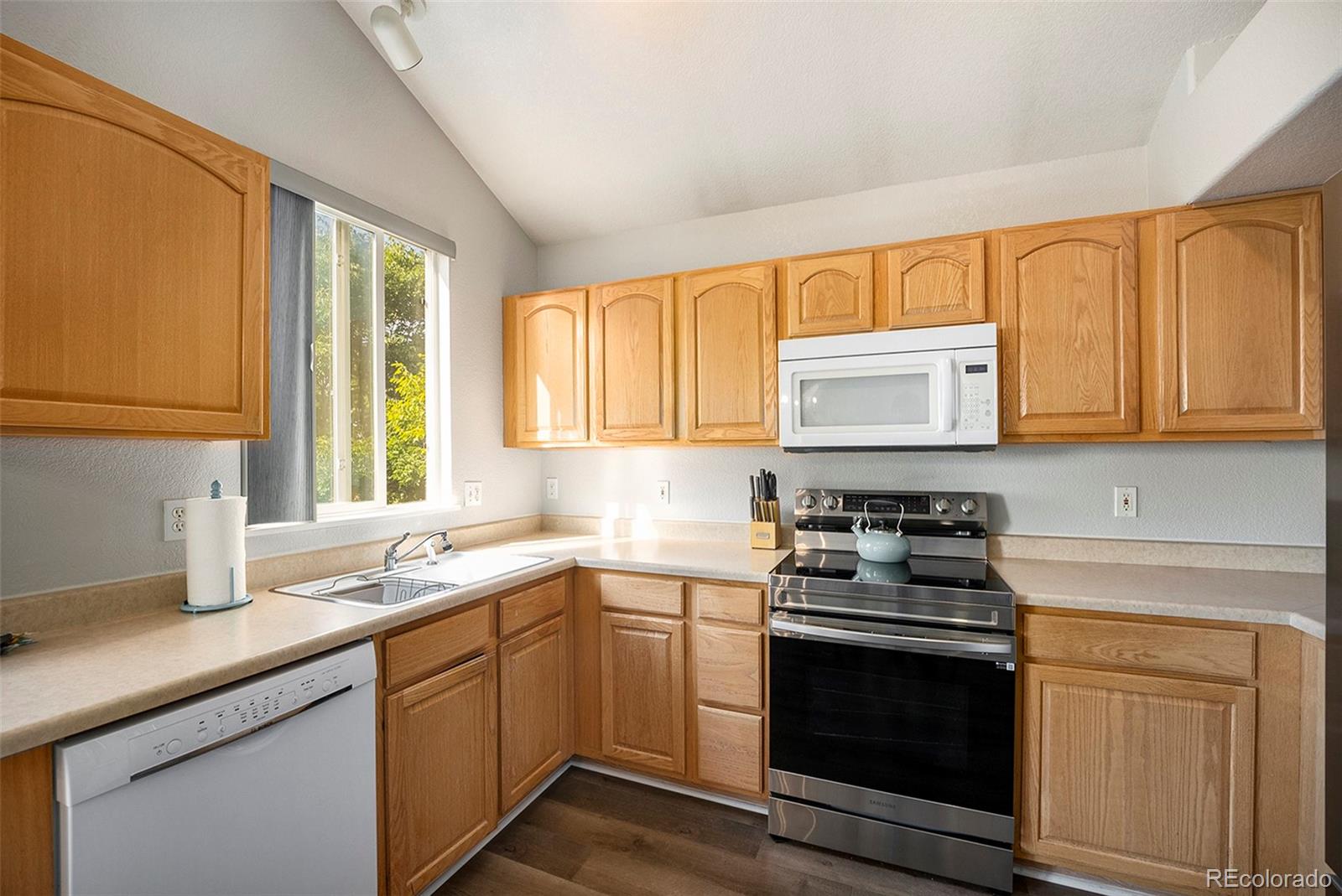 MLS Image #10 for 1624  westin drive,erie, Colorado