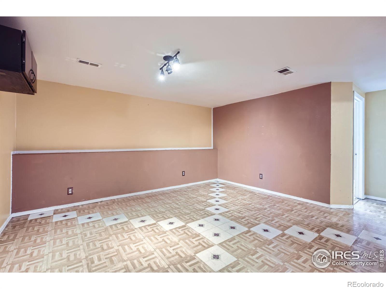 MLS Image #14 for 2604  alpine avenue,greeley, Colorado