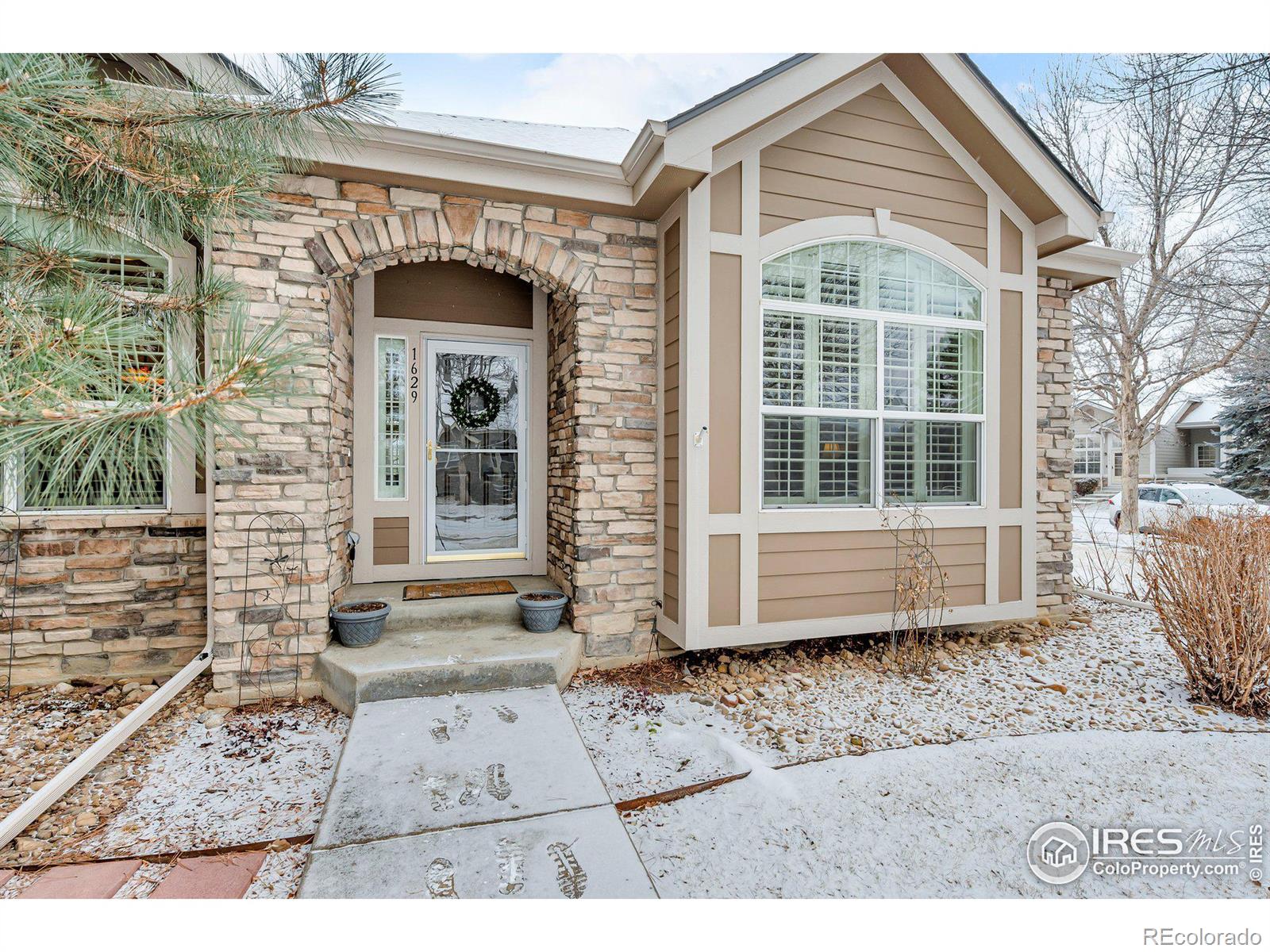 MLS Image #2 for 1629  metropolitan drive,longmont, Colorado