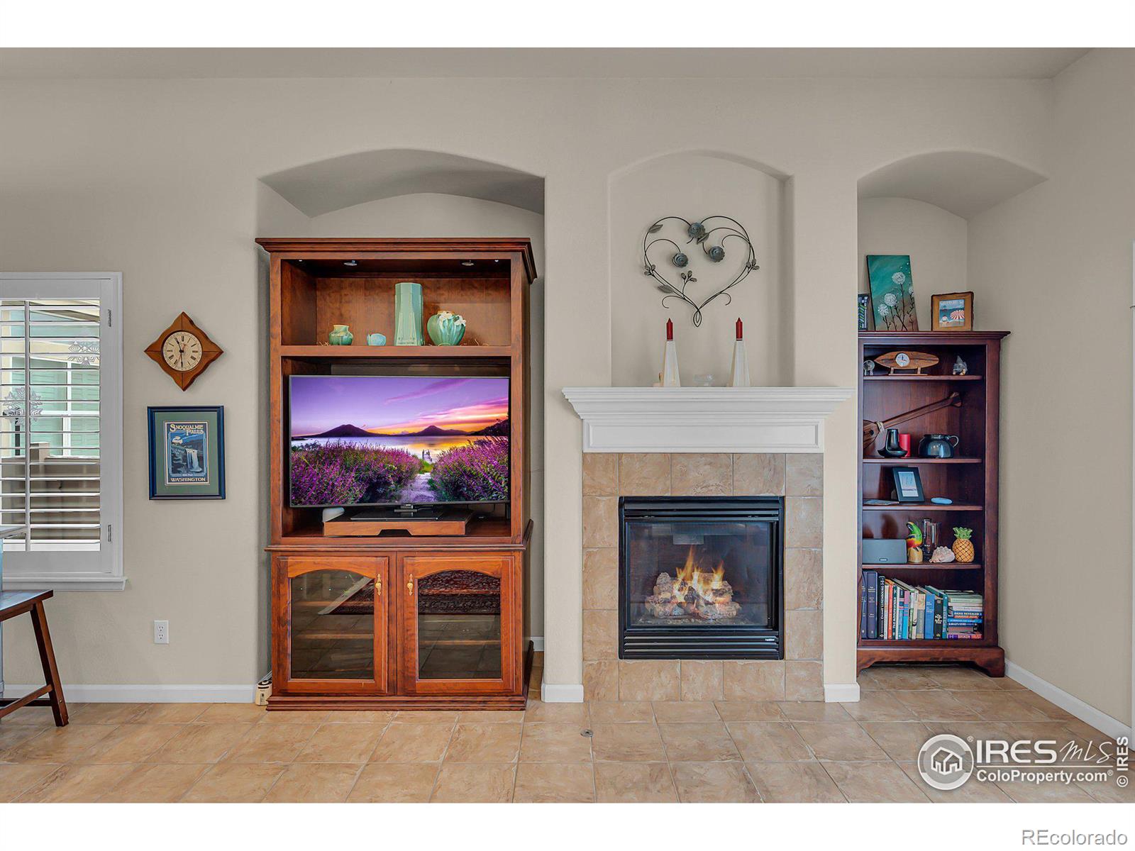 MLS Image #20 for 1629  metropolitan drive,longmont, Colorado