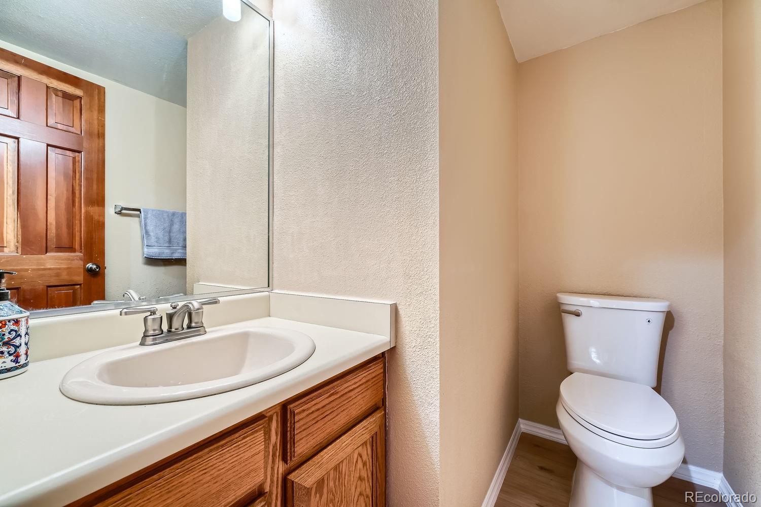 MLS Image #12 for 4227 s granby court,aurora, Colorado