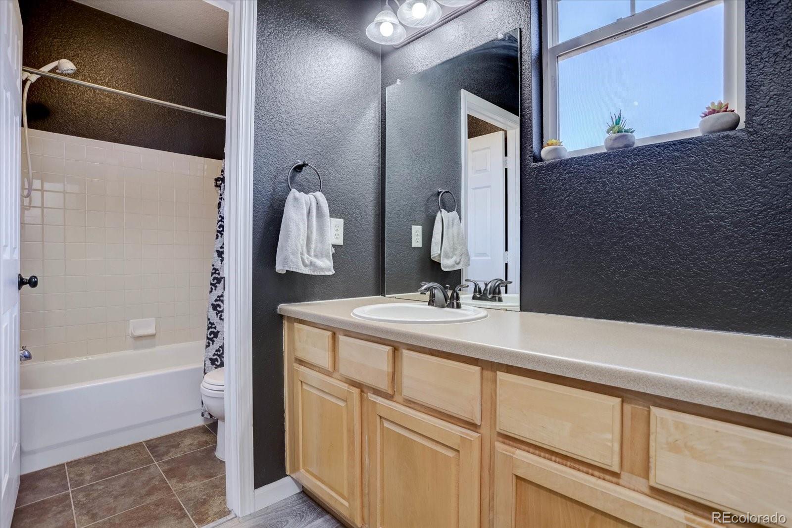 MLS Image #19 for 6722 s winnipeg circle 102,aurora, Colorado