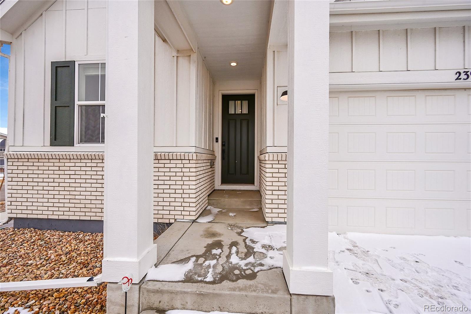 MLS Image #2 for 23996 e river front drive,aurora, Colorado