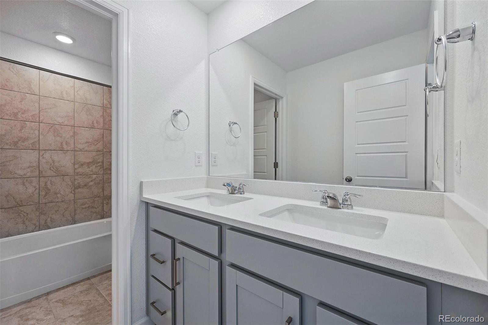 MLS Image #24 for 16618 w 92nd place,arvada, Colorado