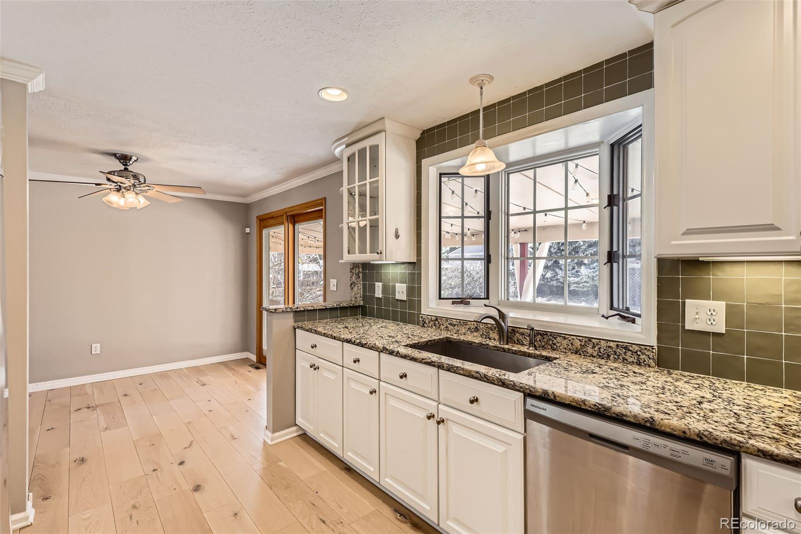 MLS Image #5 for 6259 s fenton court,littleton, Colorado