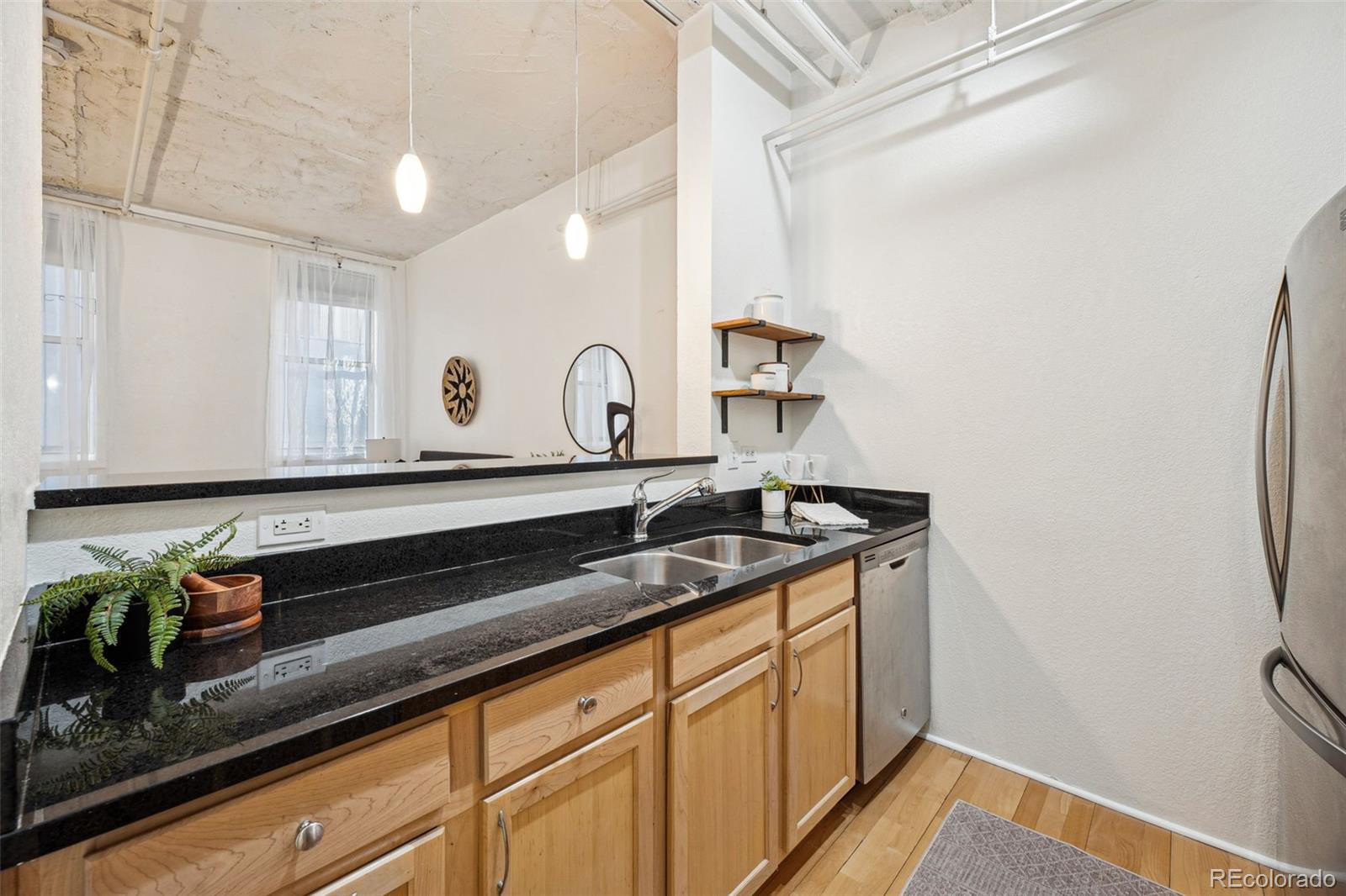 MLS Image #4 for 444  17th street,denver, Colorado