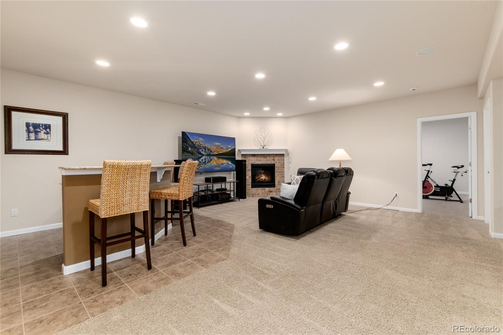 MLS Image #21 for 27235 e lakeview place,aurora, Colorado