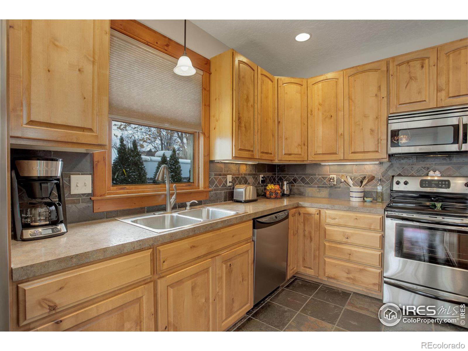 MLS Image #14 for 428 n grant avenue,loveland, Colorado