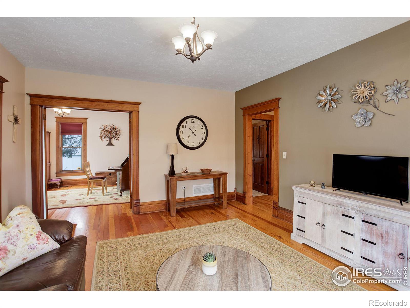 MLS Image #7 for 428 n grant avenue,loveland, Colorado